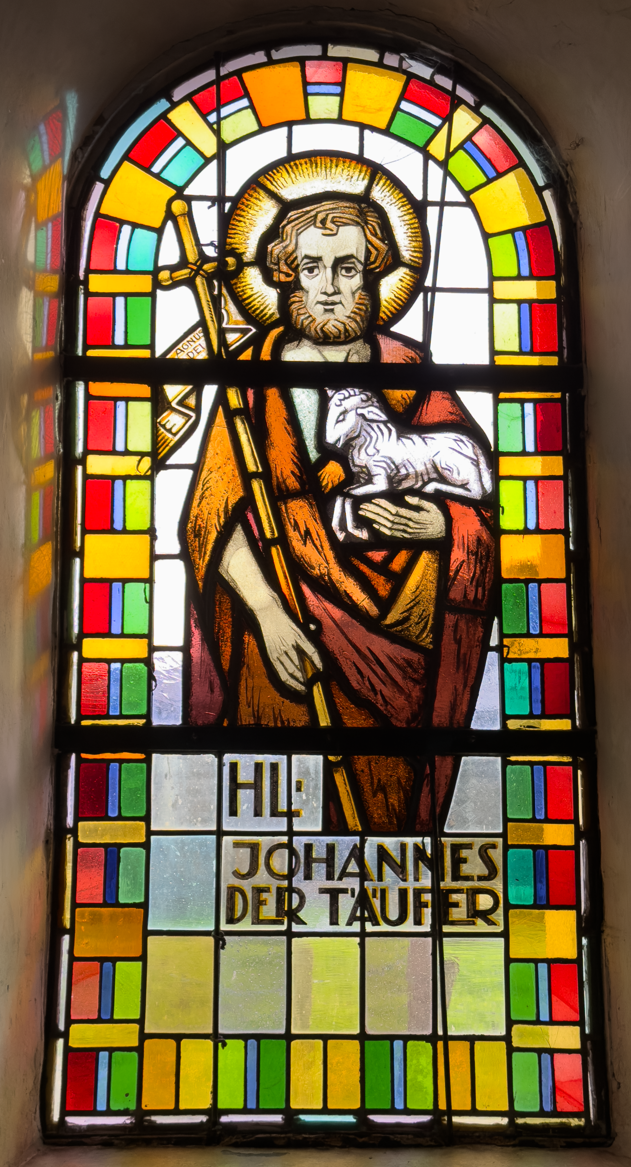 Kirchenfenster der St. Johannes Baptist in Obersalwey